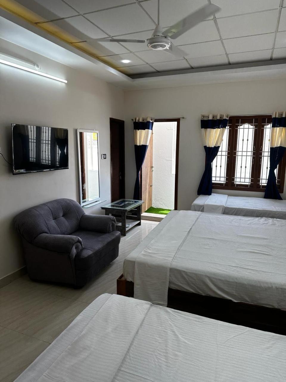 Temple View Home Stay Tiruvannāmalai Exteriör bild